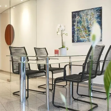 Apartment Exklusive Stadtoase Design-wohnung - Panoramablick