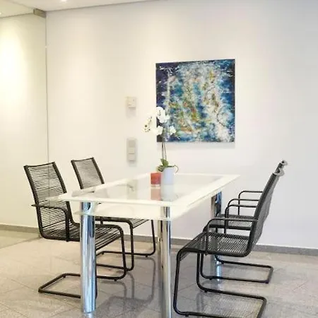 Appartement Exklusive Stadtoase Design-wohnung - Panoramablick *