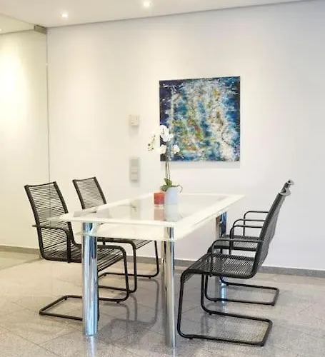 Daire Exklusive Stadtoase Design-wohnung - Panoramablick *